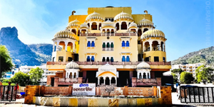 Chandan Raj palace